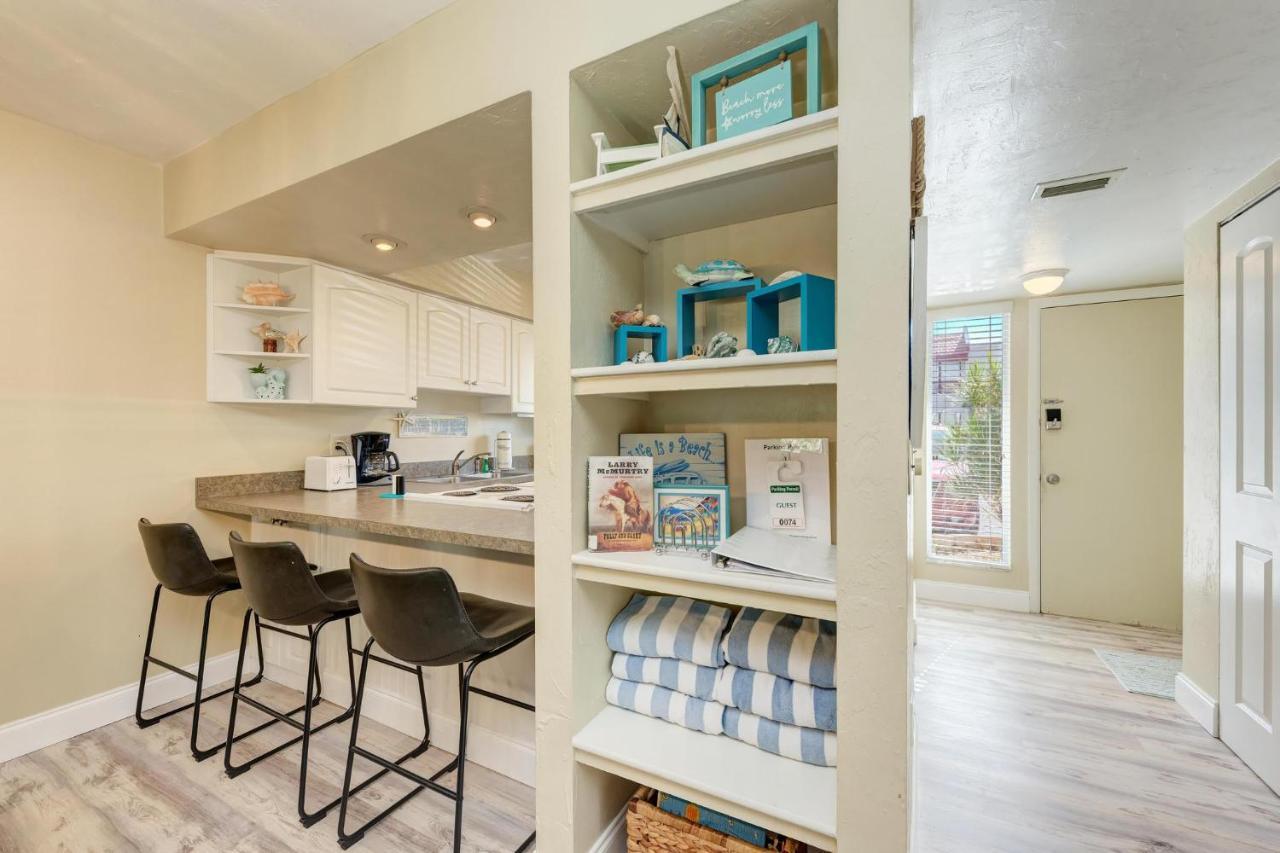 Anna Maria Island Runaway Tropical Dream-One Minute Walk To The Beach-Heated Pool Bradenton Beach Exterior foto