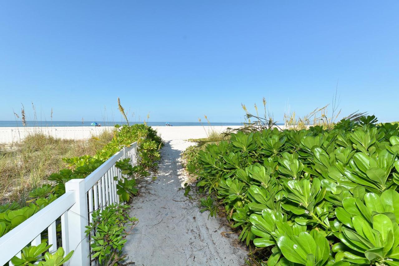 Anna Maria Island Runaway Tropical Dream-One Minute Walk To The Beach-Heated Pool Bradenton Beach Exterior foto