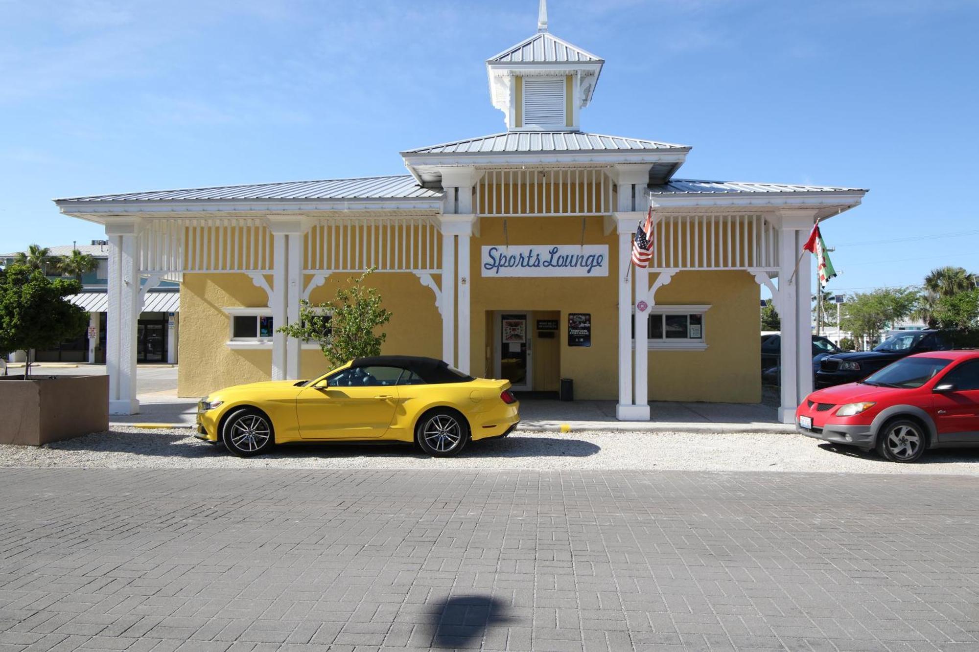 Anna Maria Island Runaway Tropical Dream-One Minute Walk To The Beach-Heated Pool Bradenton Beach Exterior foto